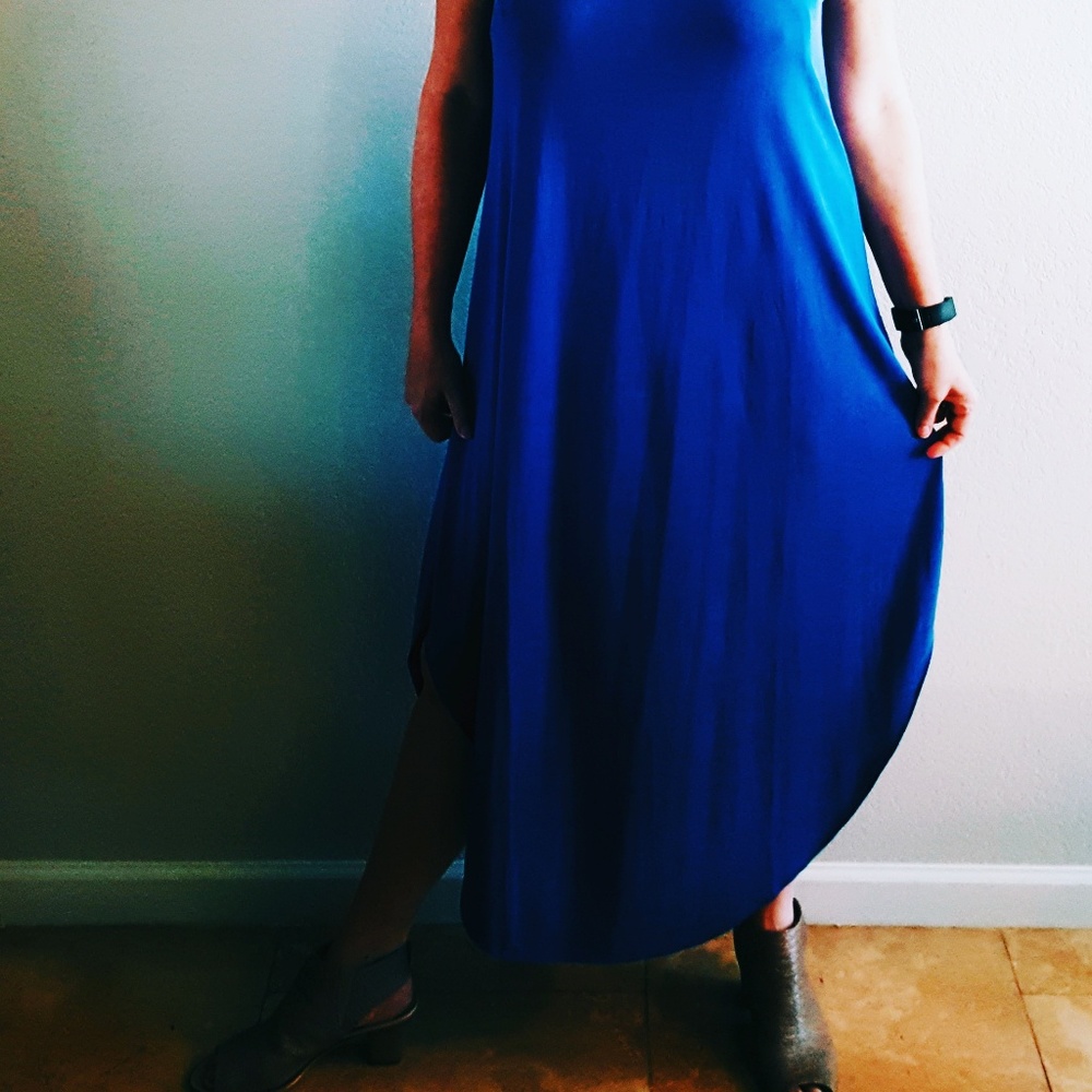 Dress - Picture 4 of 4